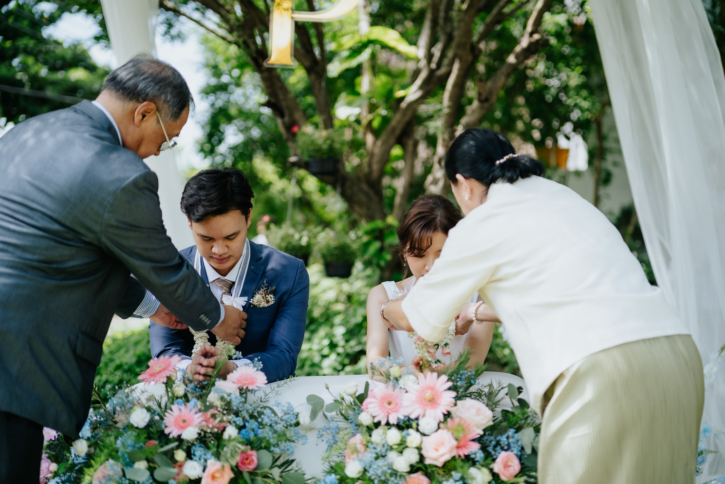multicultural wedding thailand phuket krabi koh samui chiang mai thai wedding ceremony