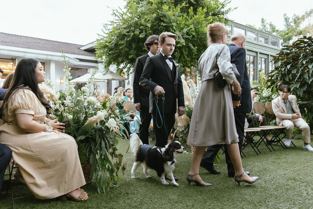 งานแต่งงานในสวน outdoor wedding bangkok the botanical house เวดดิ้งแพลนเนอร์ จัดงานแต่งงาน กรุงเทพ wedding with pets dogs cats furbaby งานแต่งงาน สัตว์เลี้ยง