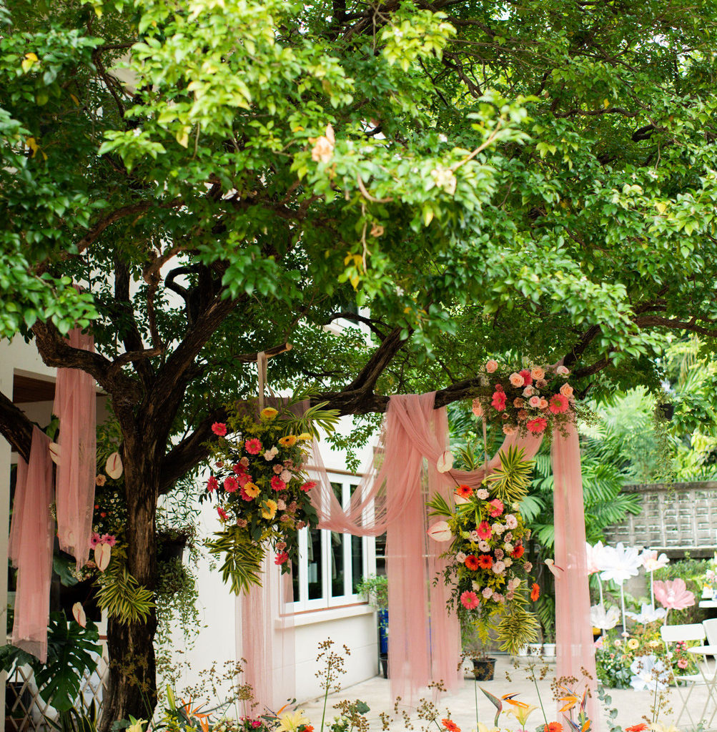 wedding at home bangkok wedding planner intimate destination wedding