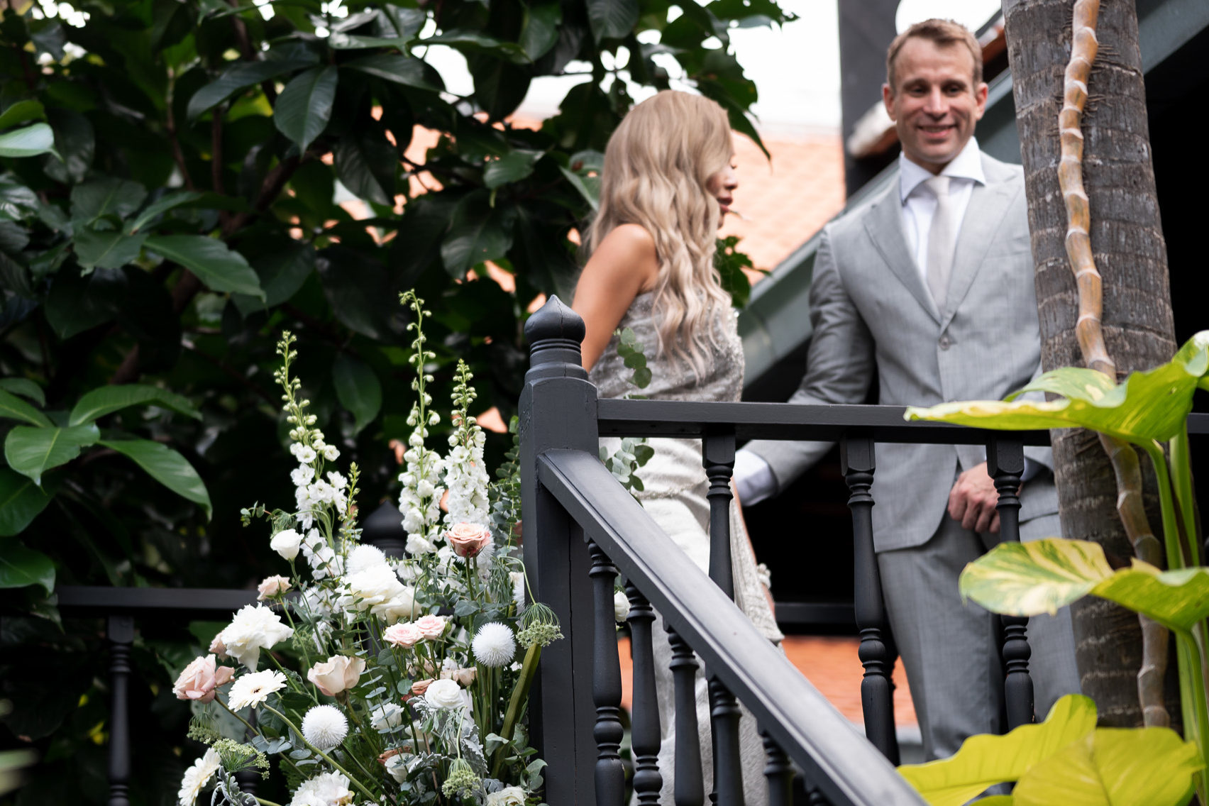 thai wedding ceremony the siam hotel bangkok wooden house multicultural wedding destination wedding thailand