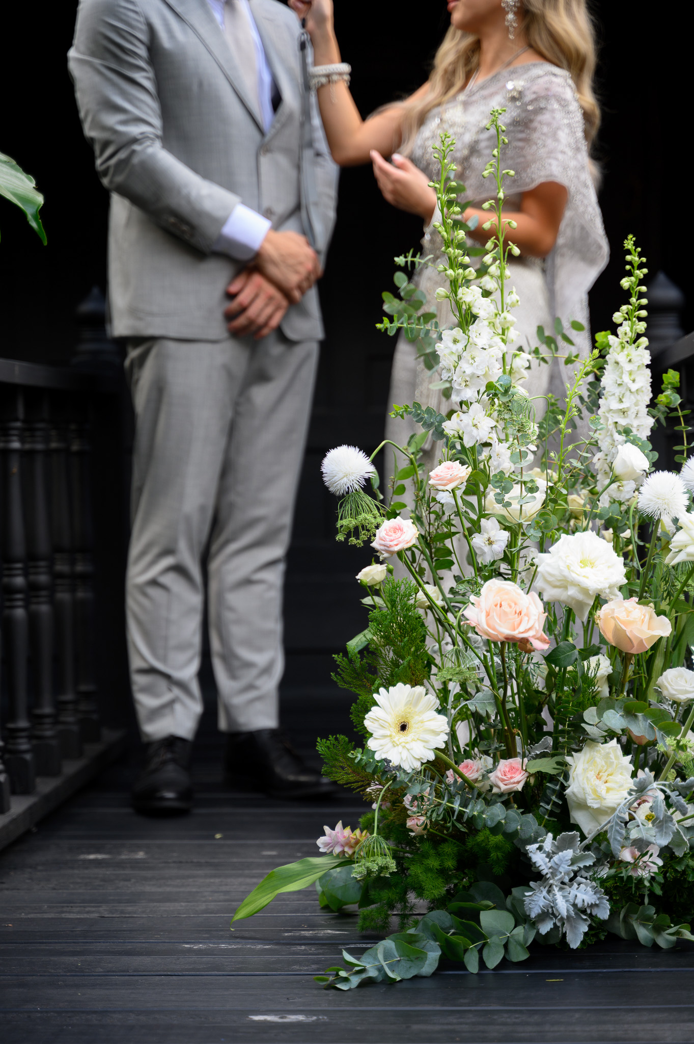 thai wedding ceremony the siam hotel bangkok wooden house multicultural wedding destination wedding thailand