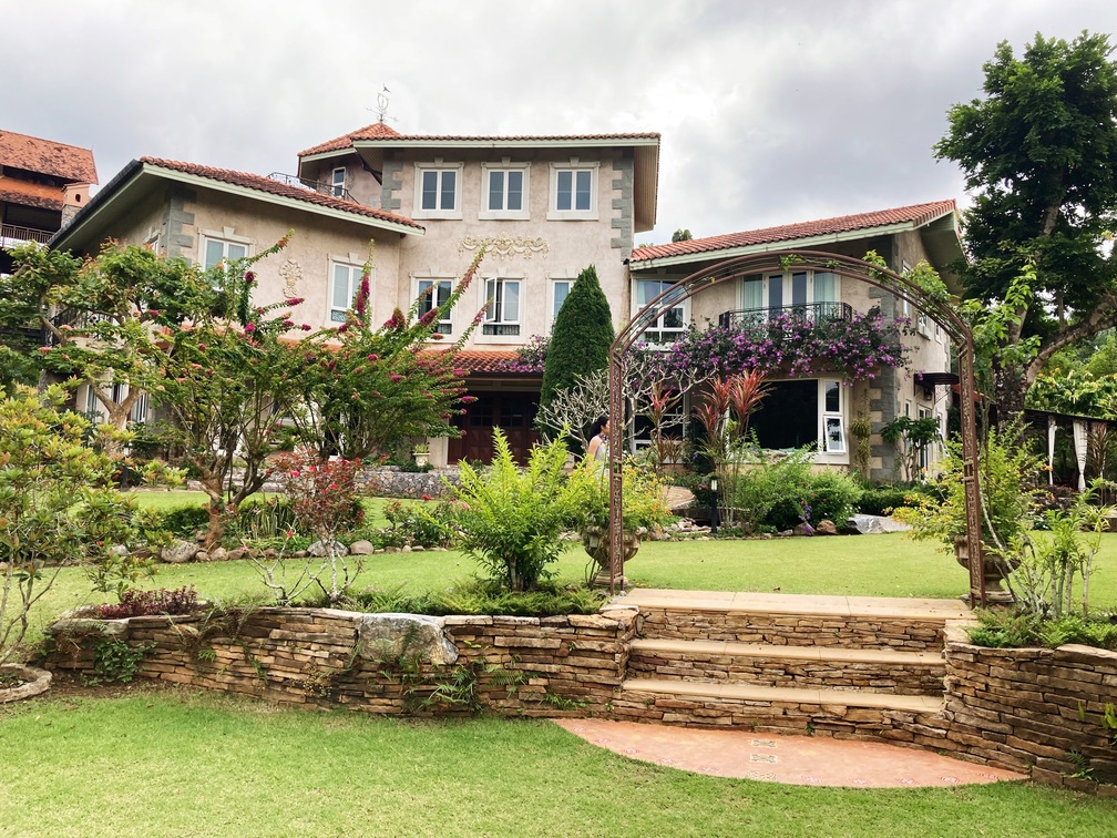 best chiang mai wedding venues heritage house and garden chiang mai wedding planner